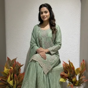 Coral pink chinnon suit with hand sippy and cut pipe embroidery for women