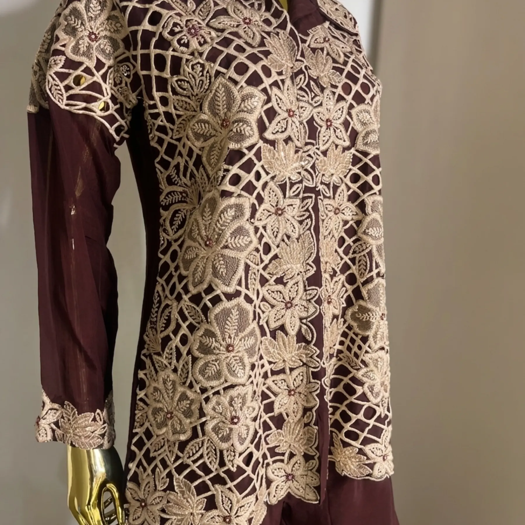Woman wearing chinnon co-ord set with thread work embroidery