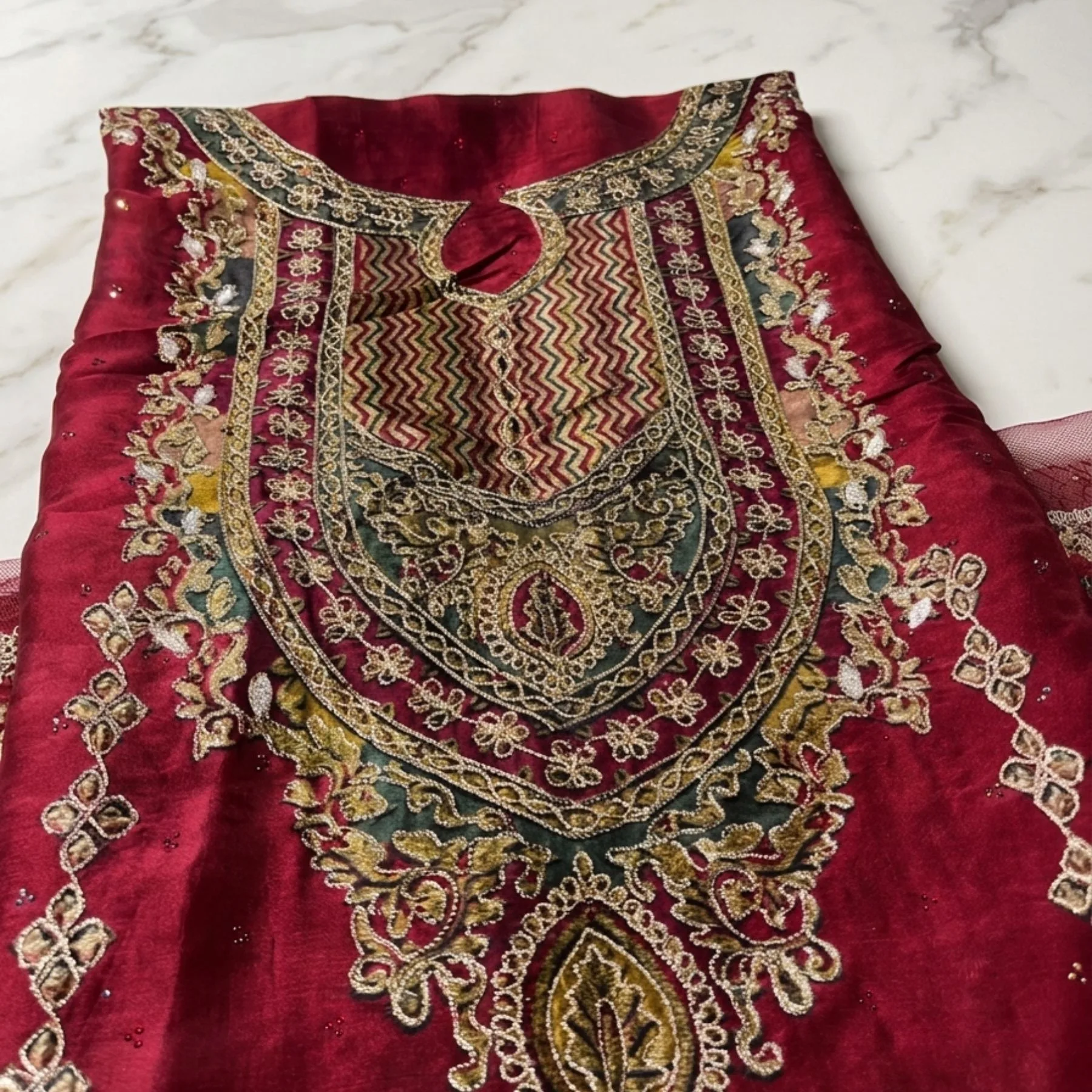 Tabby silk Pakistani print unstitched suit for women