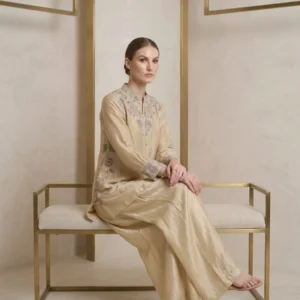 Woman wearing chinnon thread work cord set