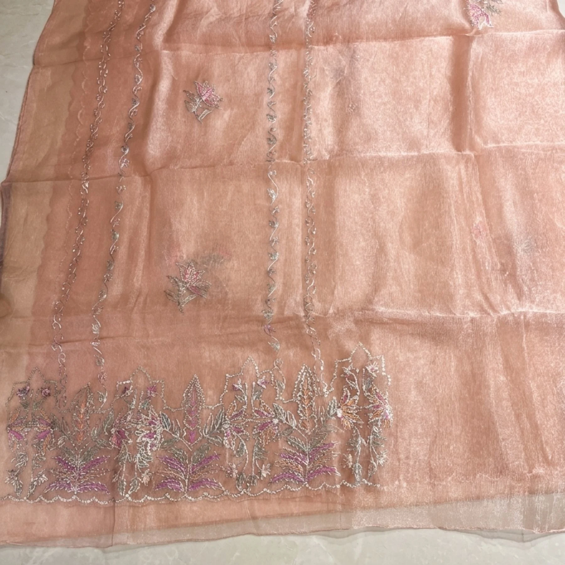 Crush fabric unstitched suit for women