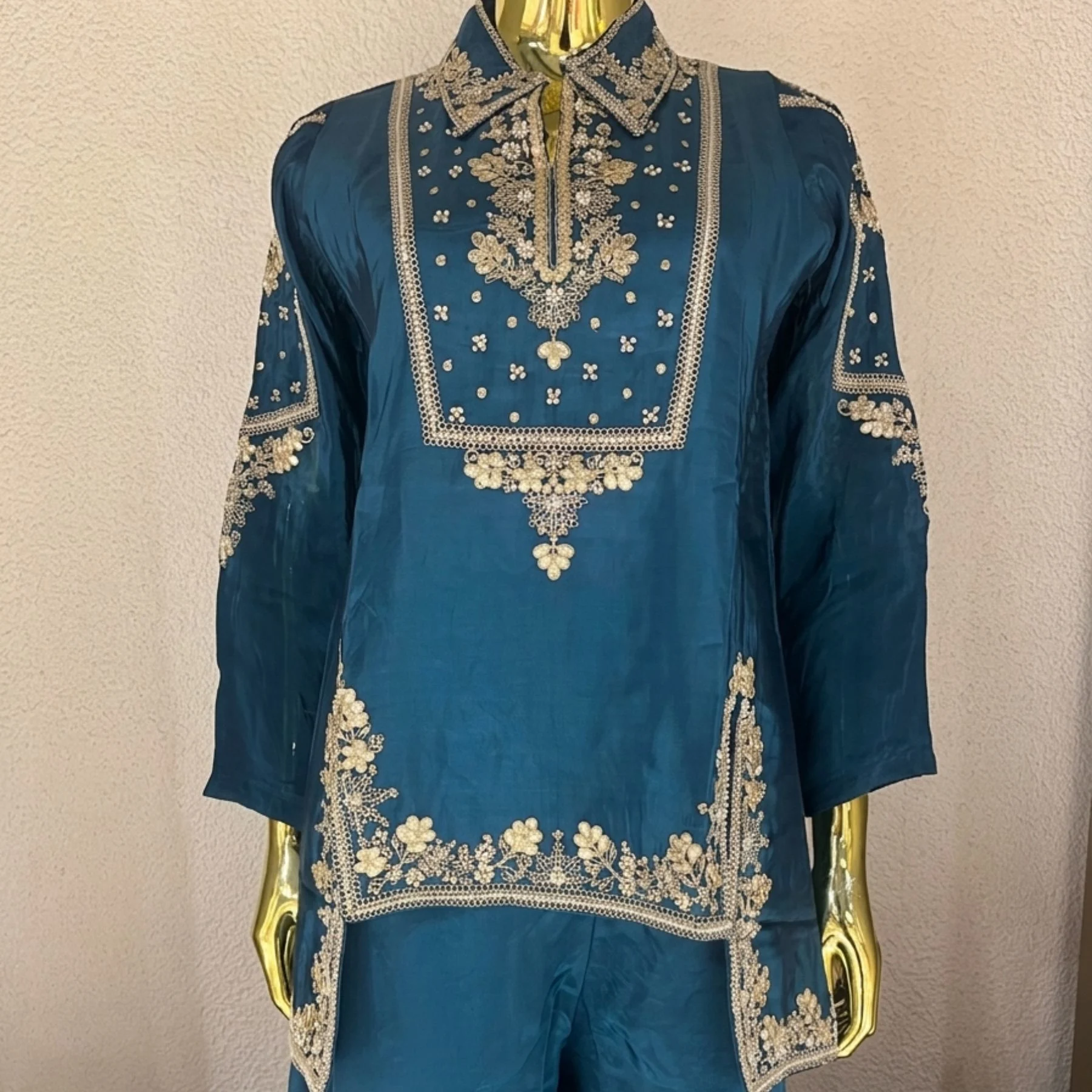 Kharatis Masline Silk Suit with Dabka and Thread Work Lace Design