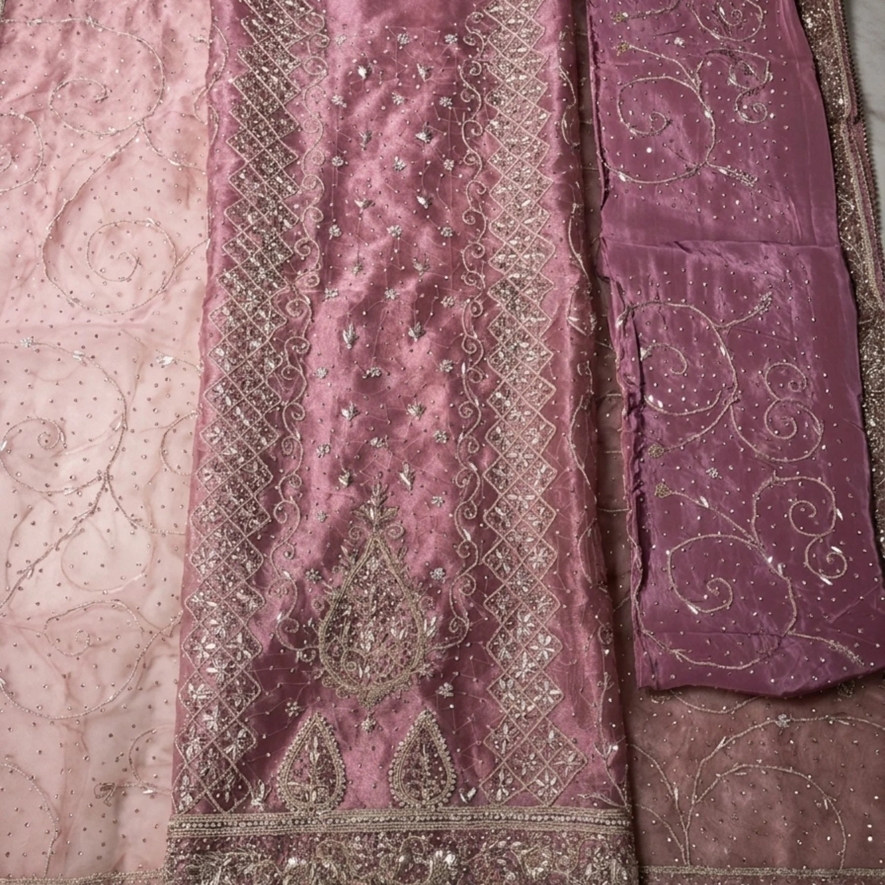 Pure tissue unstitched suit for women